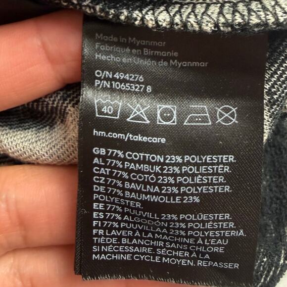 H&M Black Leaf Print Resort Shirt - Size XL - Terry Cloth - Picture 6 of 7